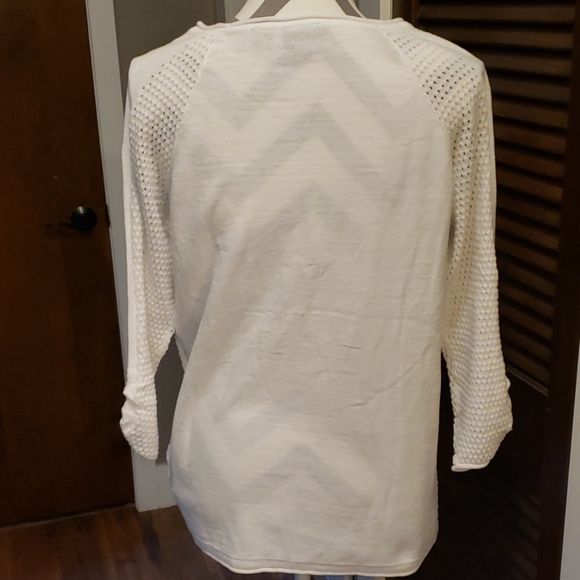 Tribal White Pointelle Sweater Size Medium - Picture 2 of 8